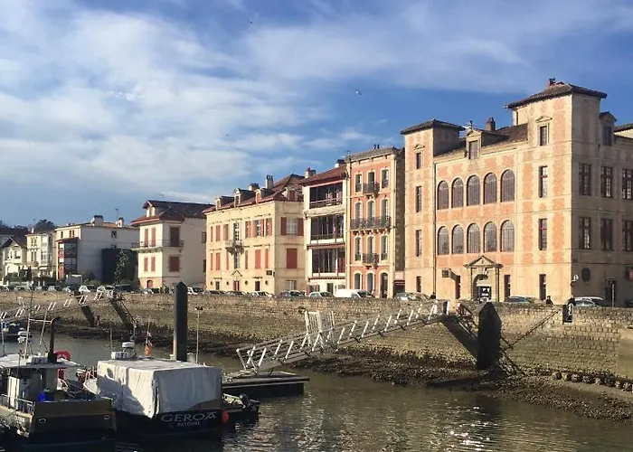 Saint-jean-de-luz-location 2 Minutes A Pieds De La