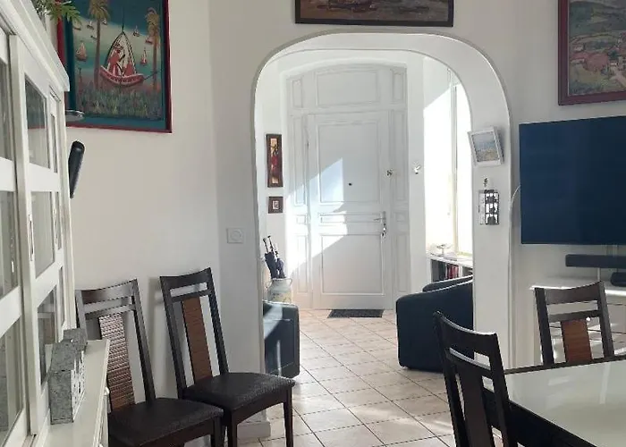 Saint-jean-de-luz-location 2 Minutes A Pieds De La Apartamento *